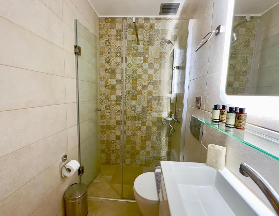 Yulia Luxury Apartments Ouranoupoli Luaran gambar